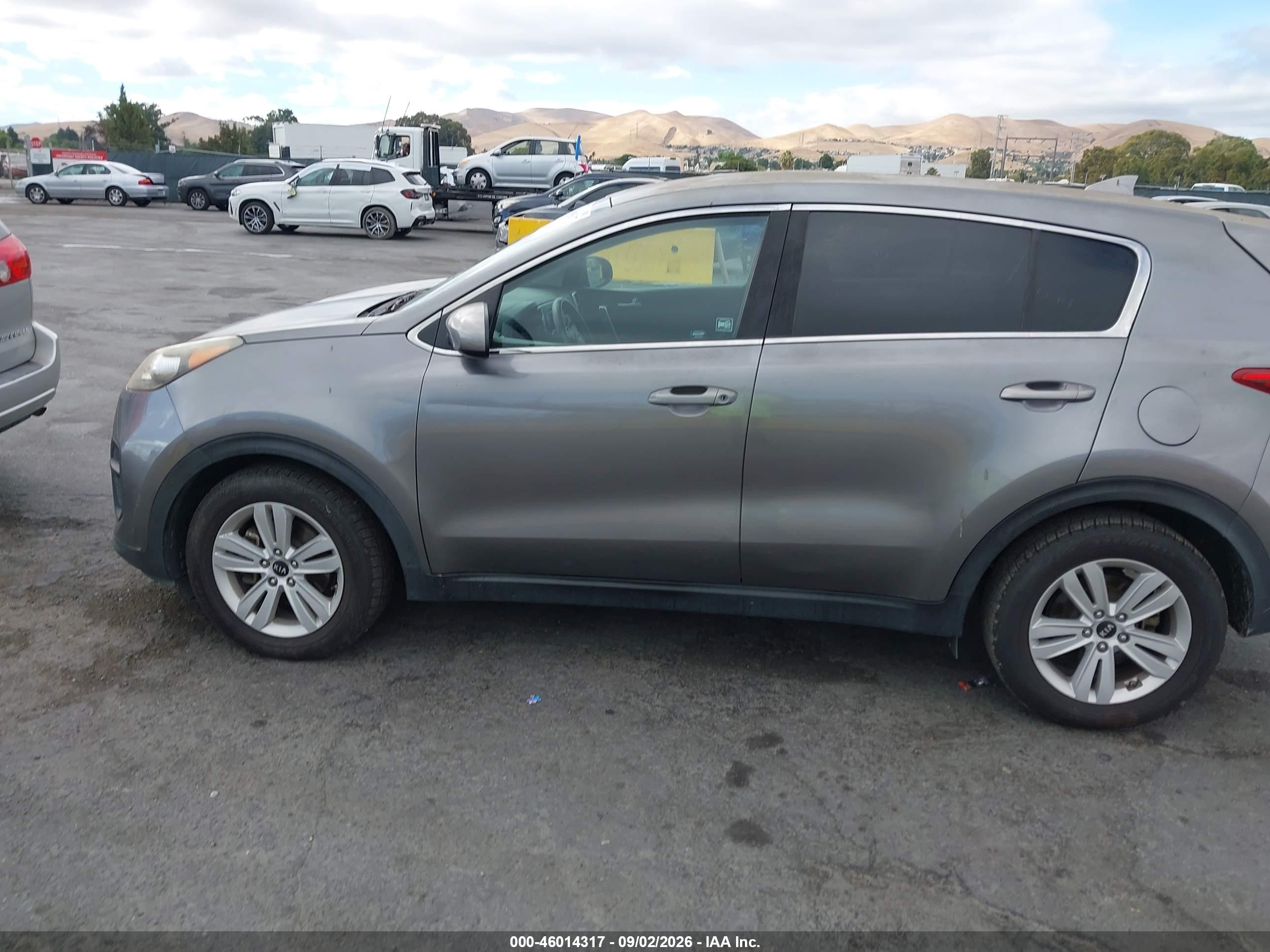 2017 KIA SPORTAGE LX