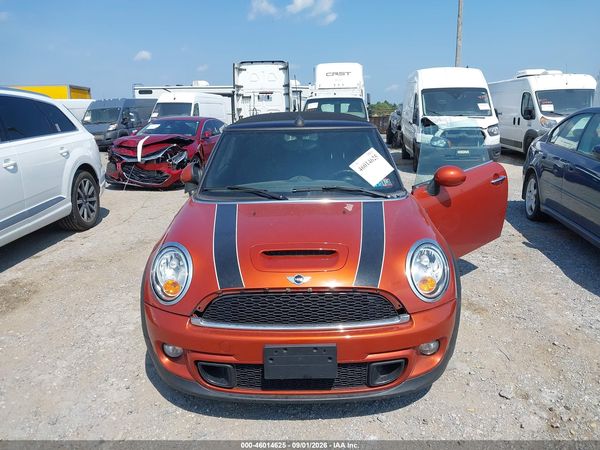 2013 MINI CONVERTIBLE COOPER S