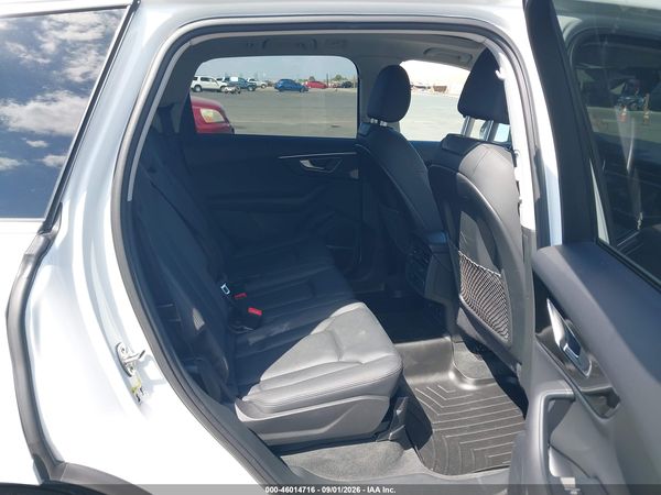 2022 AUDI Q7