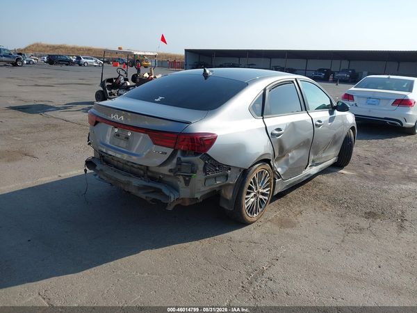 2022 KIA FORTE GT-LINE — I6