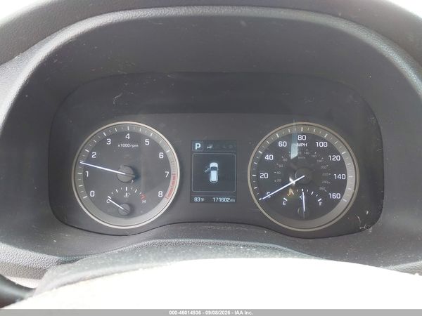 2016 HYUNDAI TUCSON SE