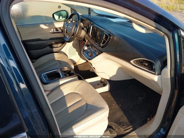 2021 CHRYSLER PACIFICA TOURING L