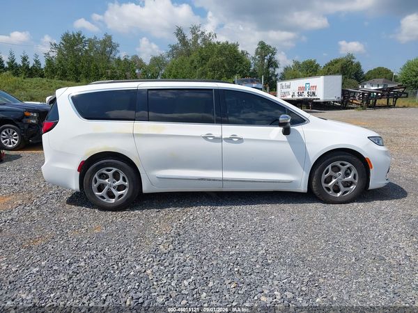 2023 CHRYSLER PACIFICA LIMITED