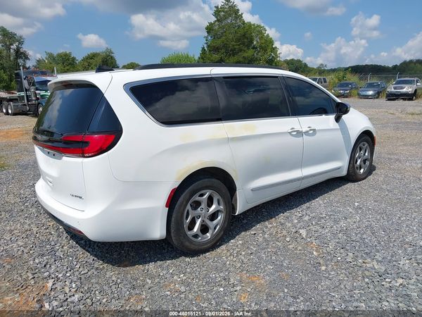 2023 CHRYSLER PACIFICA LIMITED