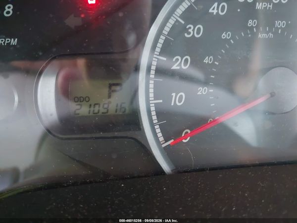 2013 TOYOTA SIENNA L V6 7 PASSENGER — I7