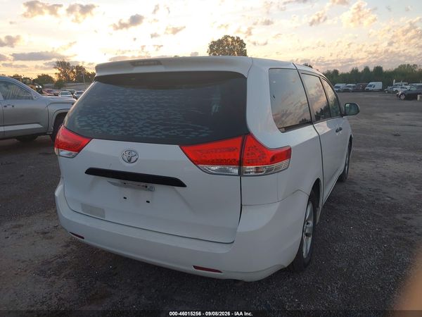 2013 TOYOTA SIENNA L V6 7 PASSENGER — I119
