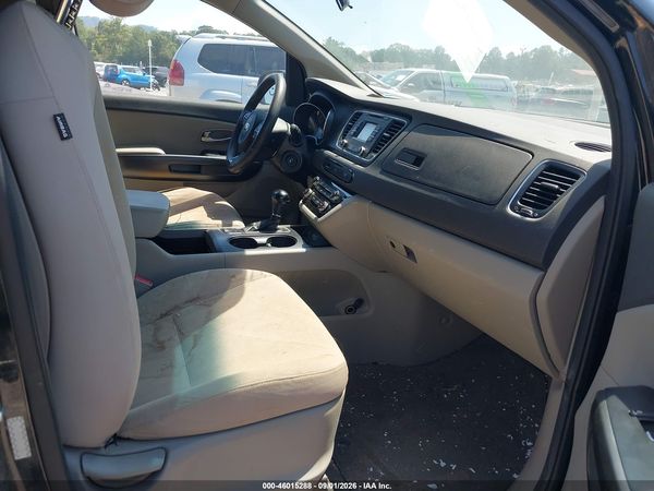 2016 KIA SEDONA LX