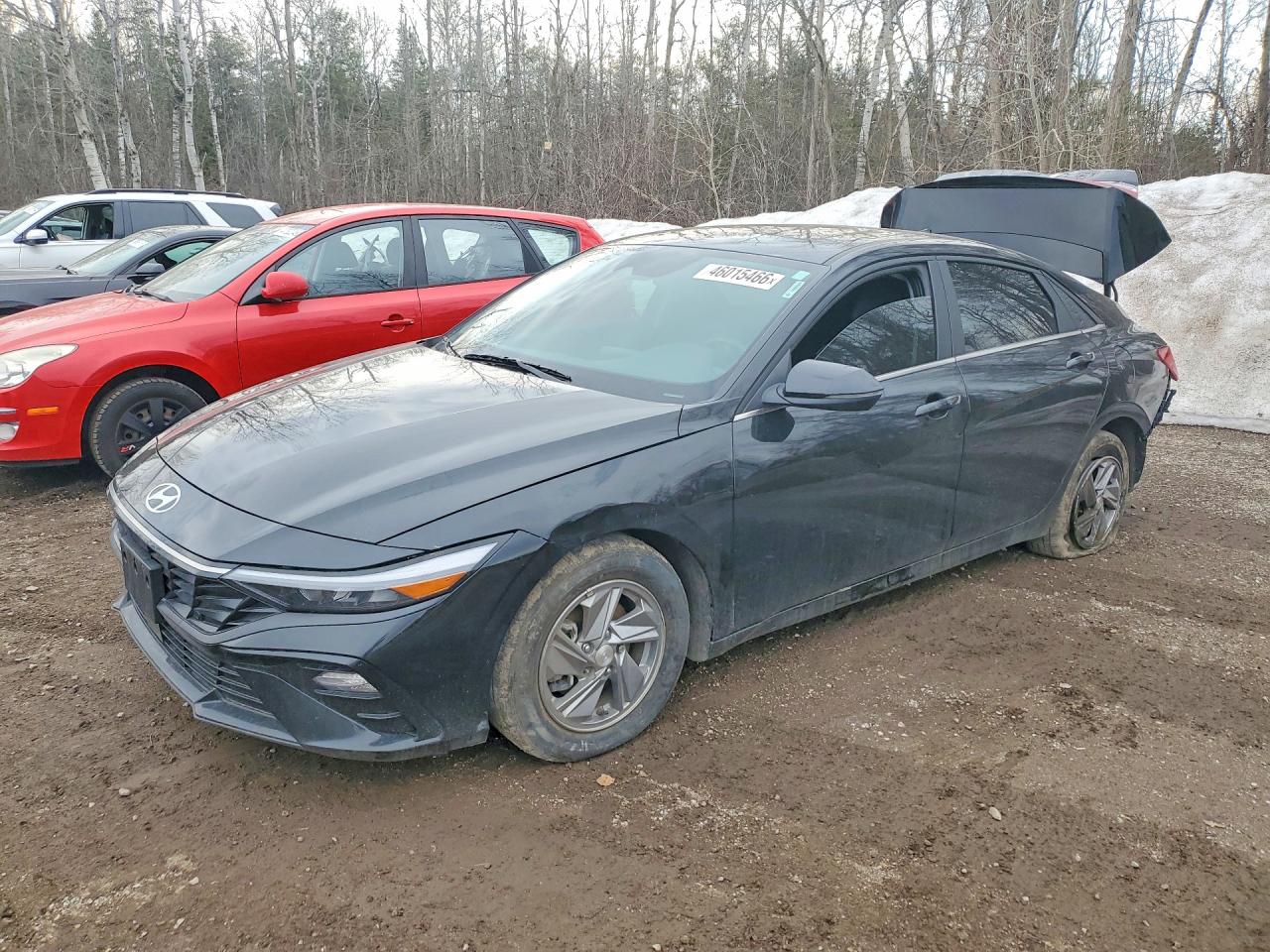 2024 HYUNDAI ELANTRA LU — Front 3/4