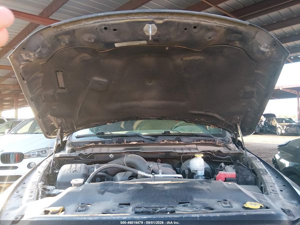 2019 RAM 1500 CLASSIC WARLOCK  4X2 6'4 BOX