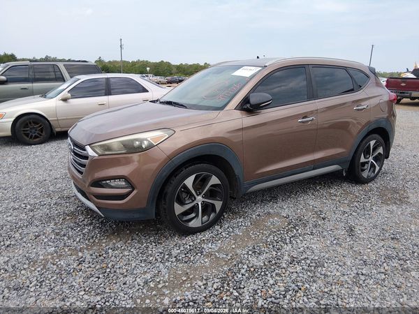 2017 HYUNDAI TUCSON — I2