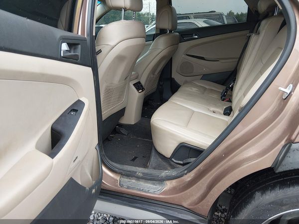 2017 HYUNDAI TUCSON LIMITED — I8