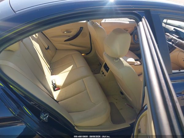 2015 BMW 320I XDRIVE — I8