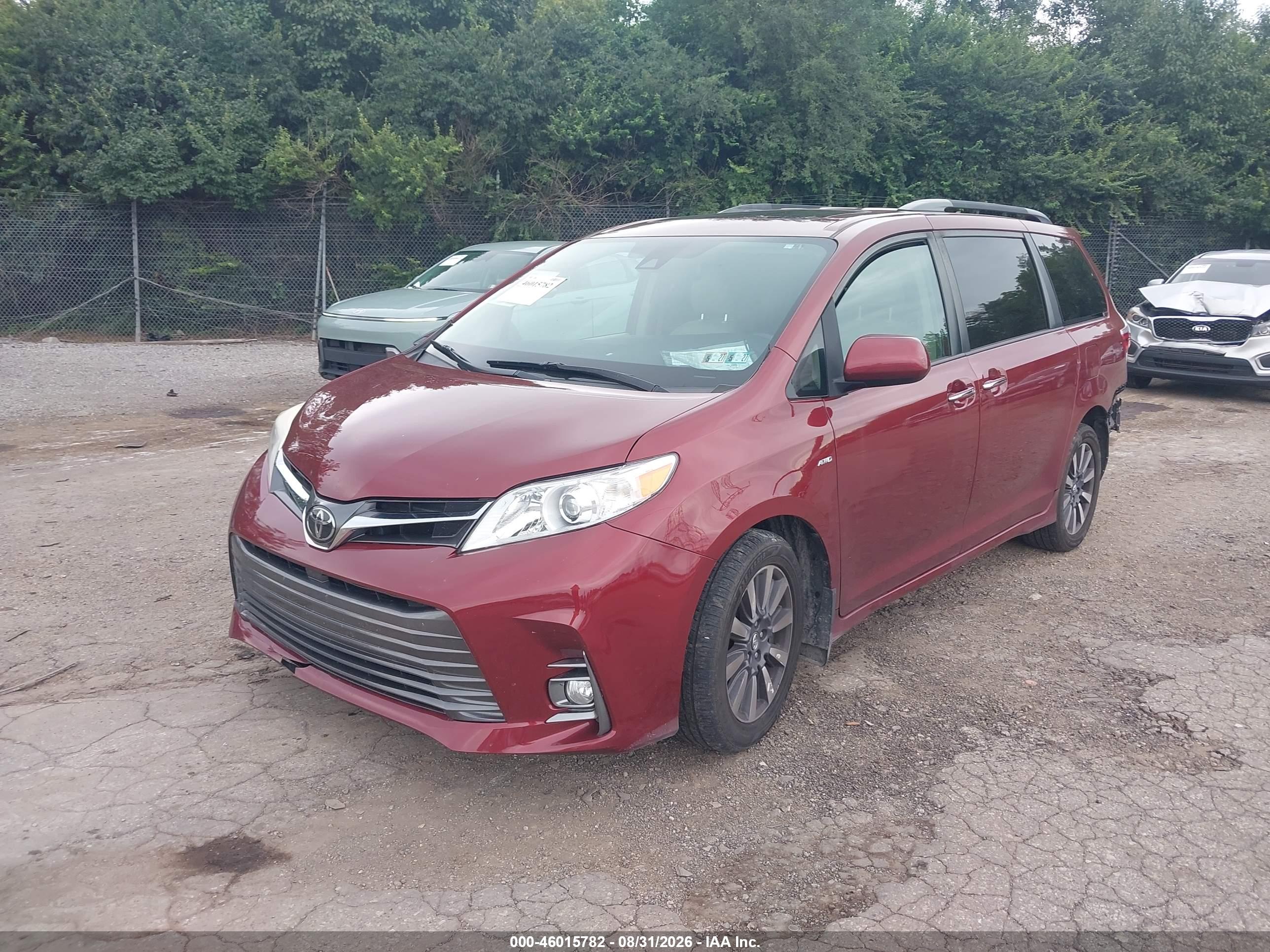 2018 TOYOTA SIENNA — I2