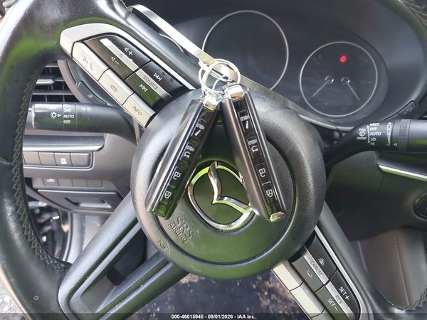 2021 MAZDA MAZDA3 SELECT — I11