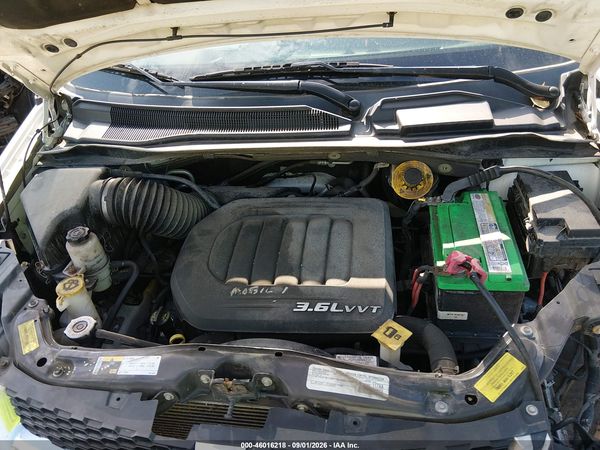 2015 DODGE GRAND CARAVAN SE — I10