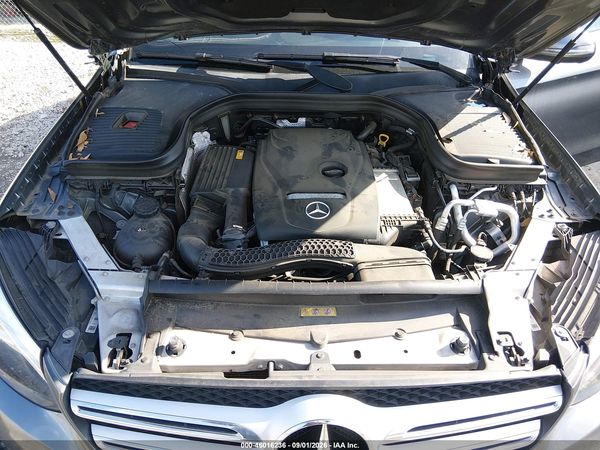 2018 MERCEDES-BENZ GLC 300 GLC300 — I10