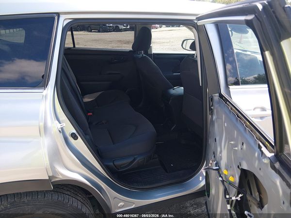 2022 TOYOTA HIGHLANDER LE — I8