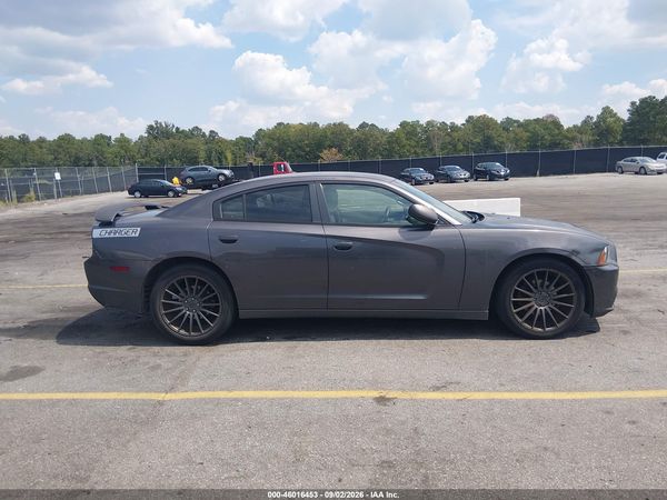 2014 DODGE CHARGER SE