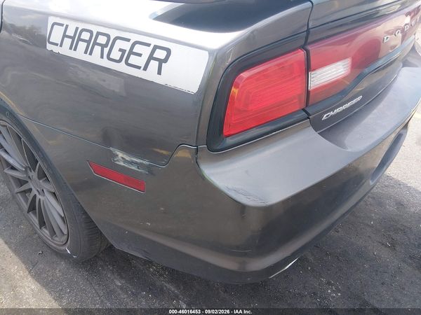 2014 DODGE CHARGER SE