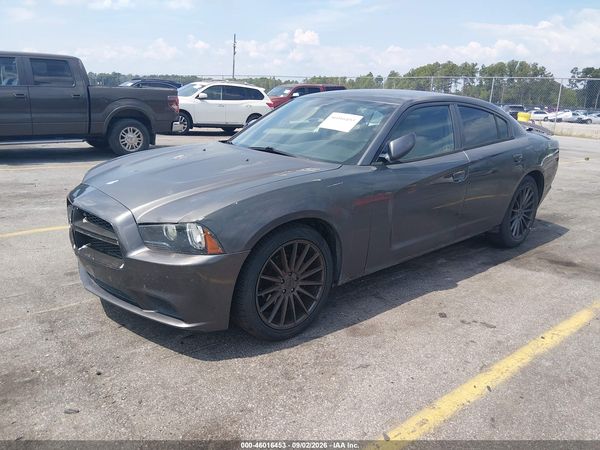 2014 DODGE CHARGER SE