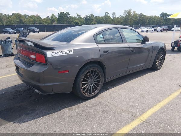 2014 DODGE CHARGER SE