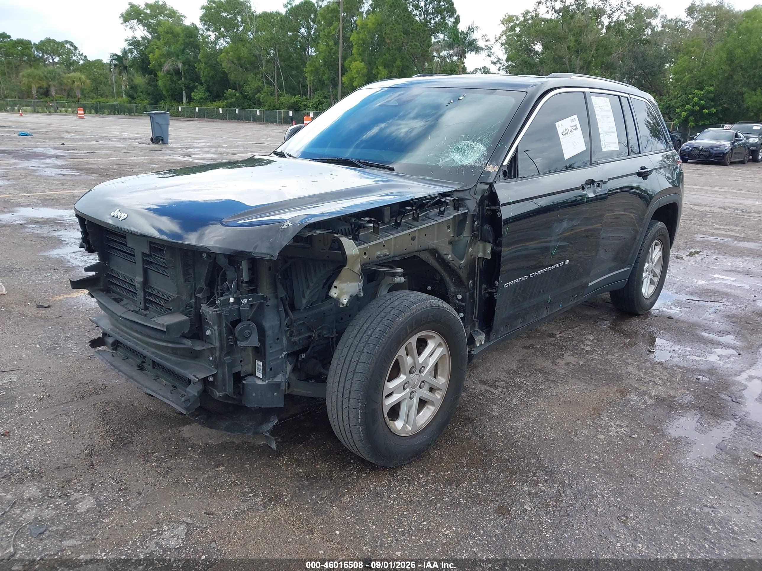 2023 JEEP GRAND CHEROKEE LAREDO 4X2 — I2