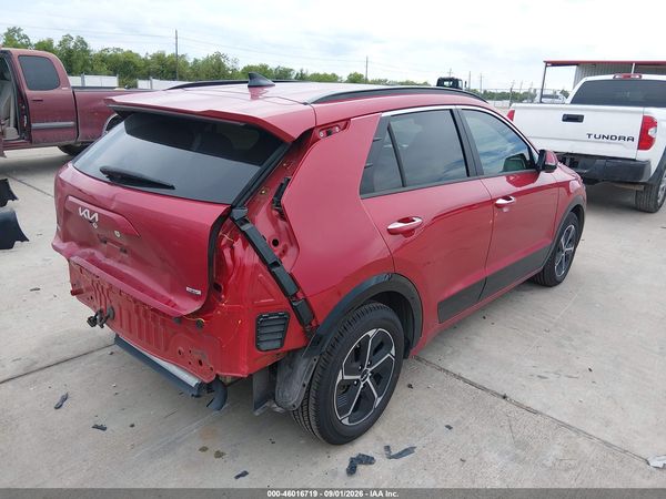 2024 KIA NIRO SX — I4