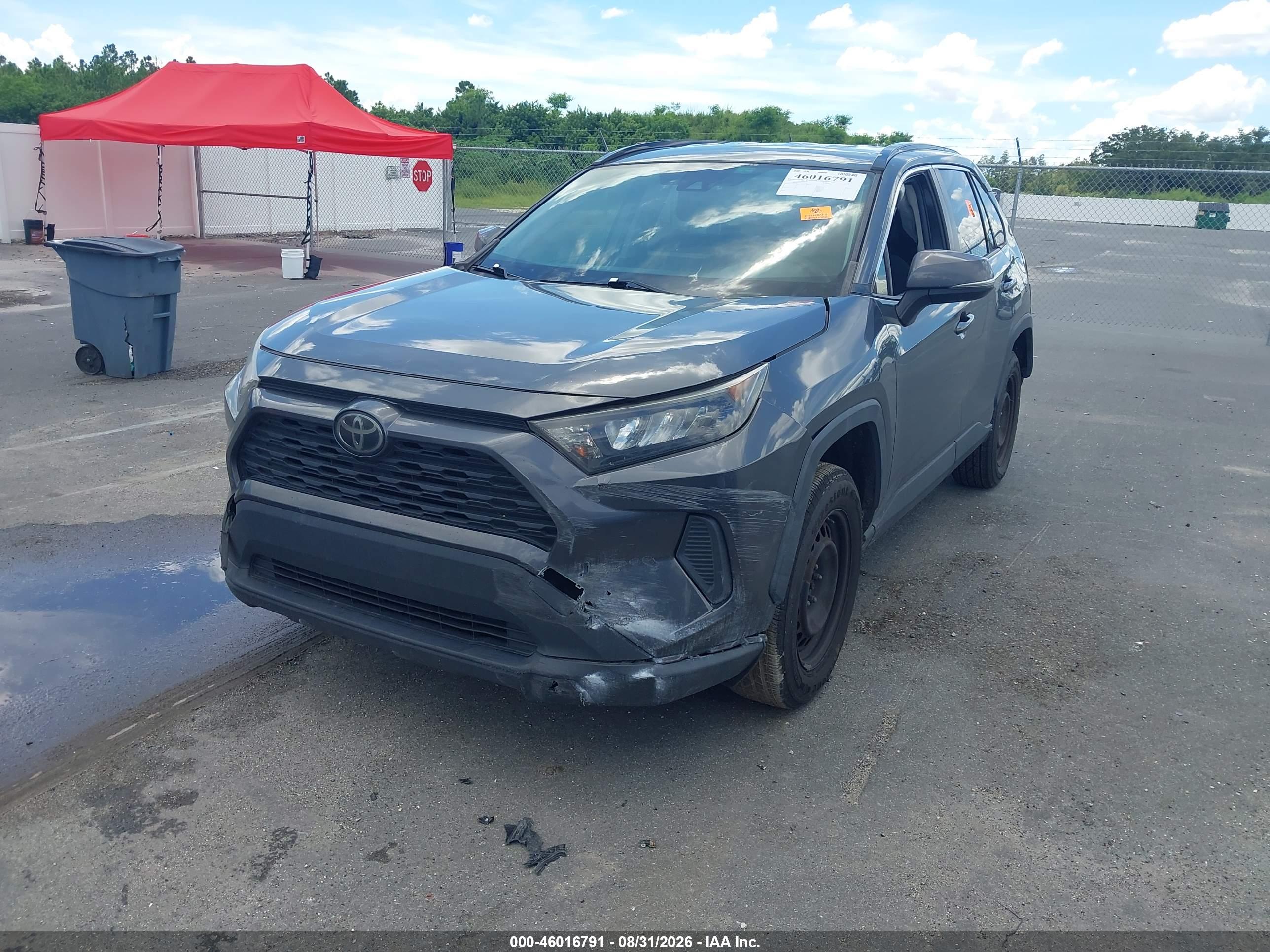 2019 TOYOTA RAV4 LE — I2