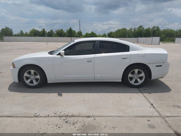 2014 DODGE CHARGER SE