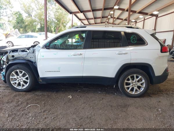 2018 JEEP CHEROKEE LATITUDE FWD — I117