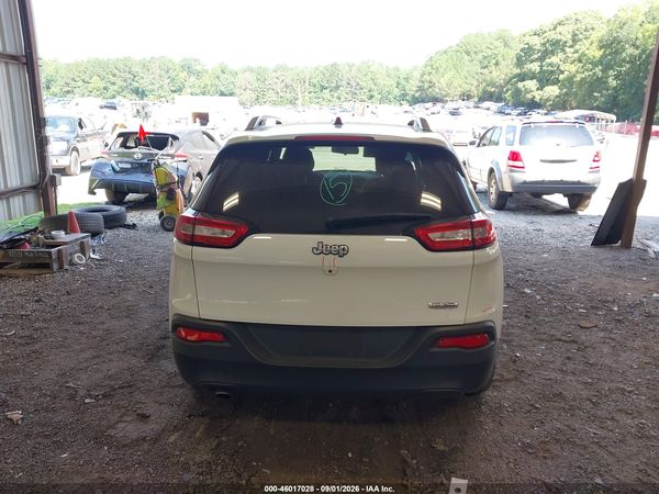 2018 JEEP CHEROKEE LATITUDE FWD — I119