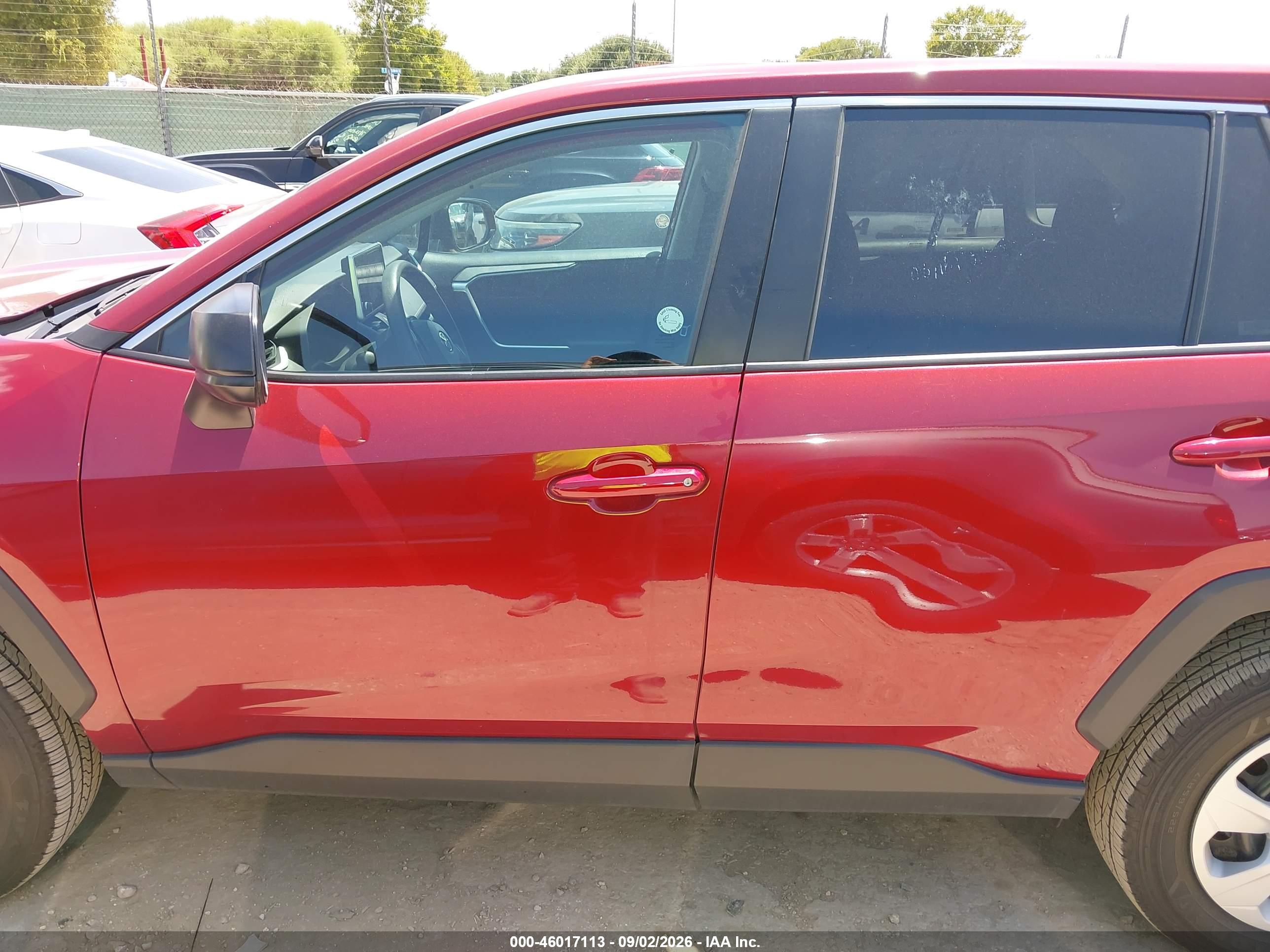 2025 TOYOTA RAV4 LE