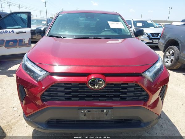 2025 TOYOTA RAV4 LE