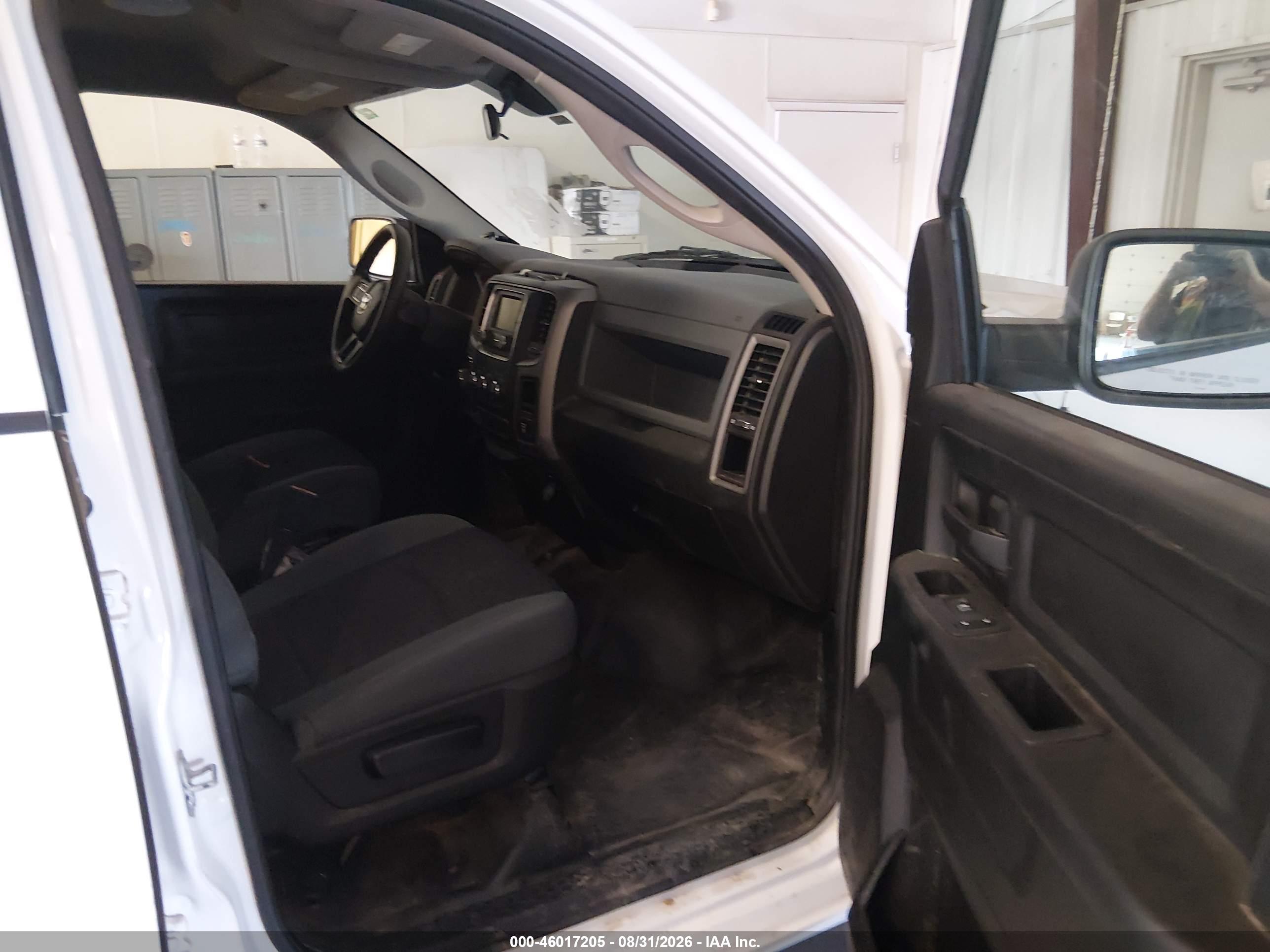 2020 RAM 1500 CLASSIC SSV  4X4 5'7 BOX