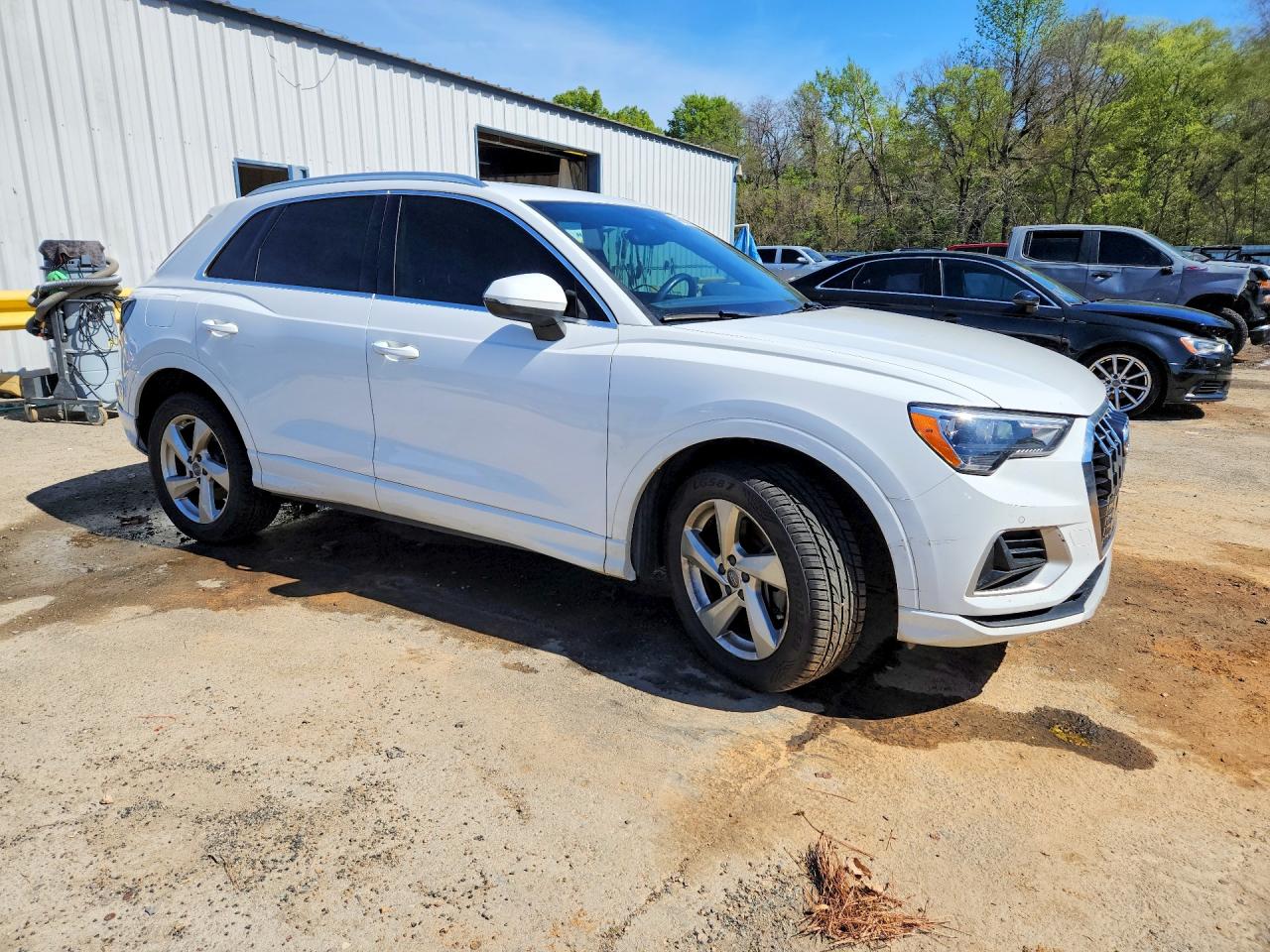 2020 AUDI Q3 quattro Premium