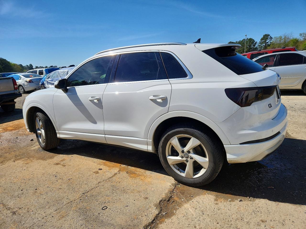 2020 AUDI Q3 quattro Premium