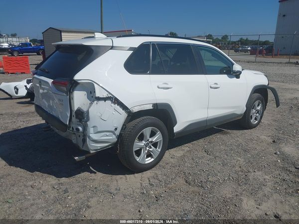 2021 TOYOTA RAV4 XLE — I4
