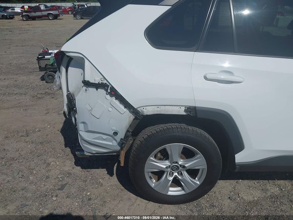 2021 TOYOTA RAV4 XLE — I156