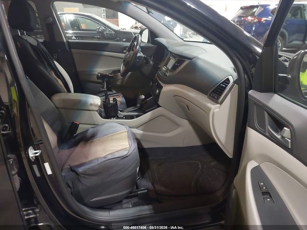 2017 HYUNDAI TUCSON SPORT