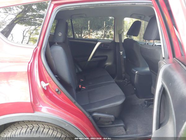 2016 TOYOTA RAV4 LE — I8