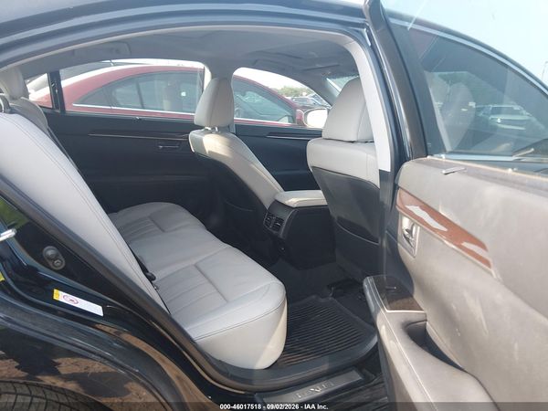 2016 LEXUS ES 350 — I8