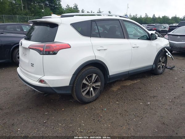 2016 TOYOTA RAV4 XLE — I4