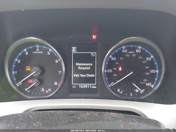 2016 TOYOTA RAV4 XLE — I7
