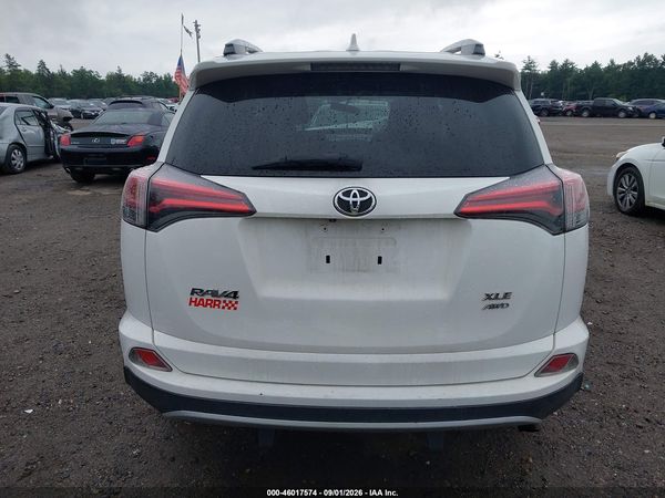 2016 TOYOTA RAV4 XLE — I119