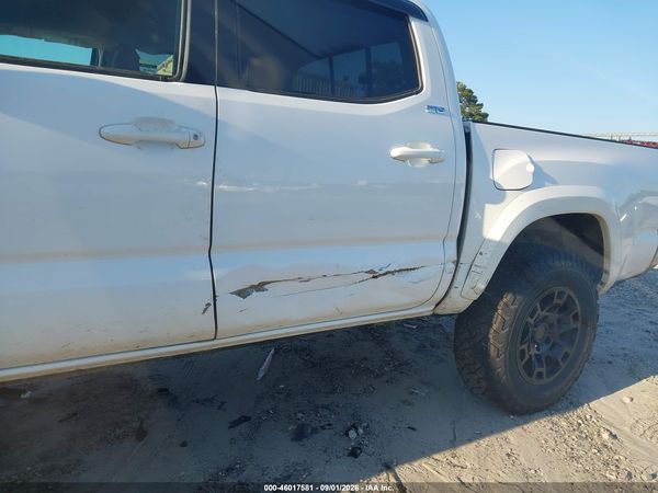 2017 TOYOTA TACOMA SR5 V6 — I152