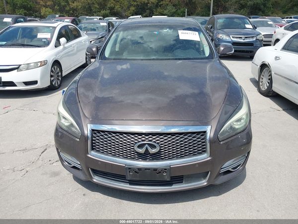 2017 INFINITI Q70L 3.7 — I6