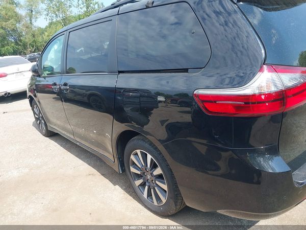 2020 TOYOTA SIENNA