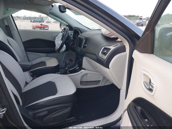 2019 JEEP COMPASS LATITUDE FWD