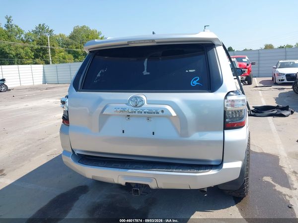 2016 TOYOTA 4RUNNER SR5 — I119