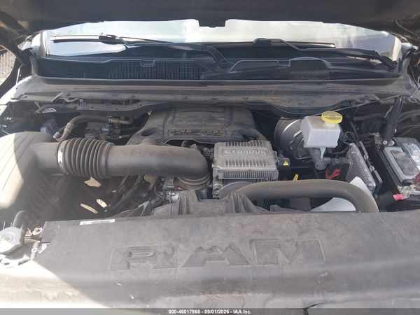 2022 RAM 1500 Laramie — I10